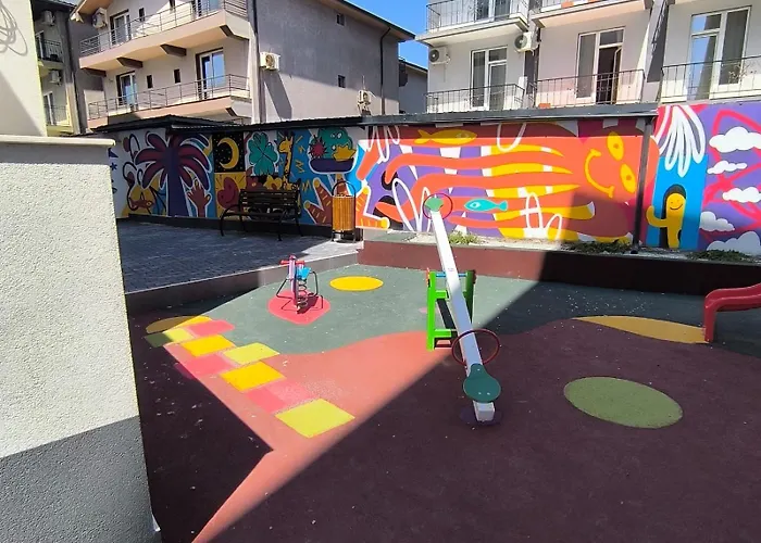 Nazli - 2 Min De Plaja アパート